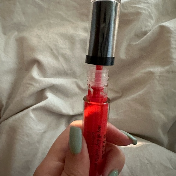 STILA Stay All Day Vinyl Lip Gloss - Picture 2 of 3